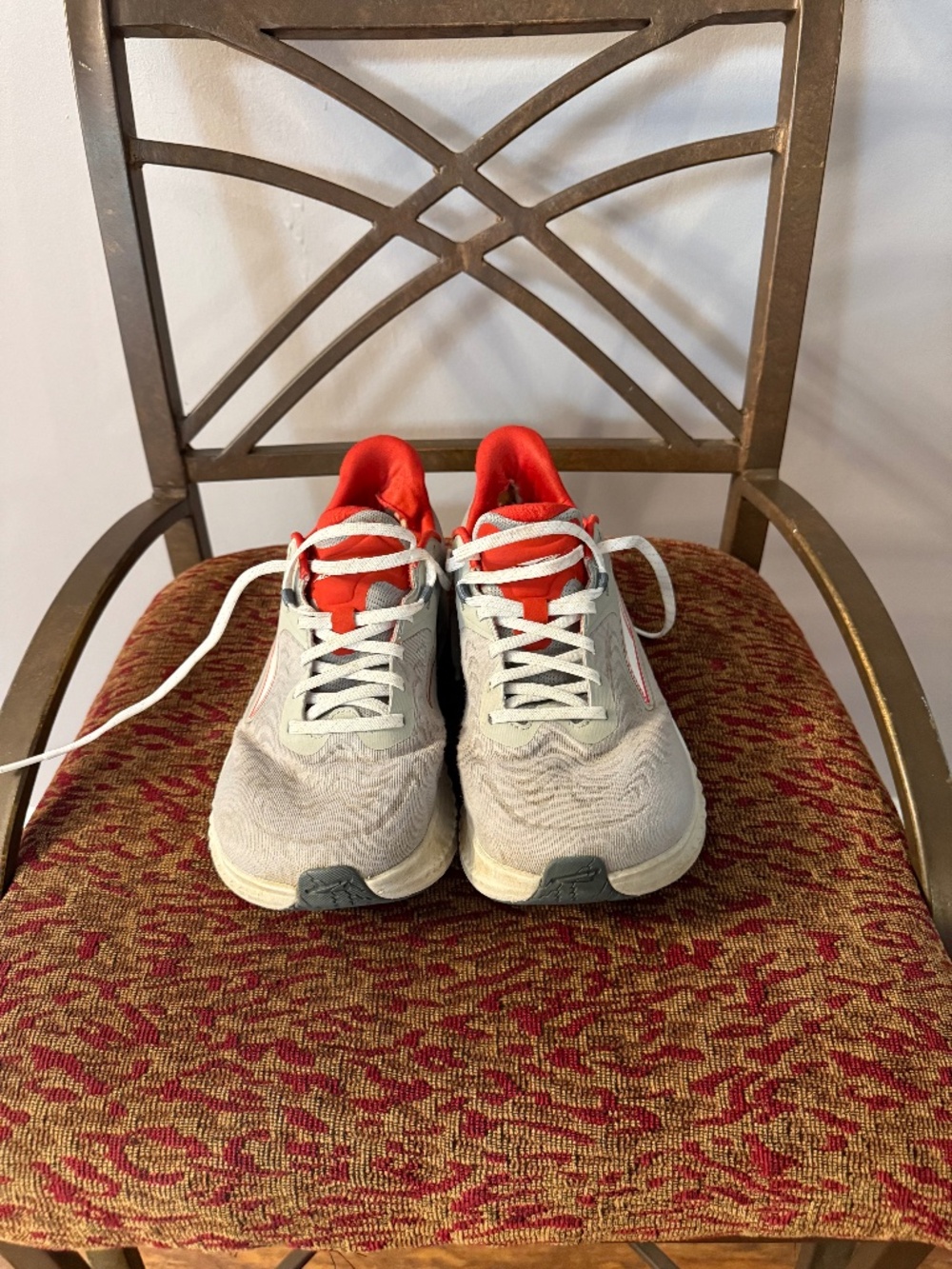 Altra Torin 7 Running Shoes - size 8 wide